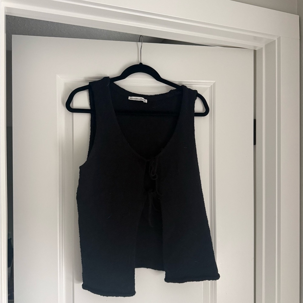 Abercrombie & Fitch Black Textured Tie-Front Tank - Picture 11 of 12